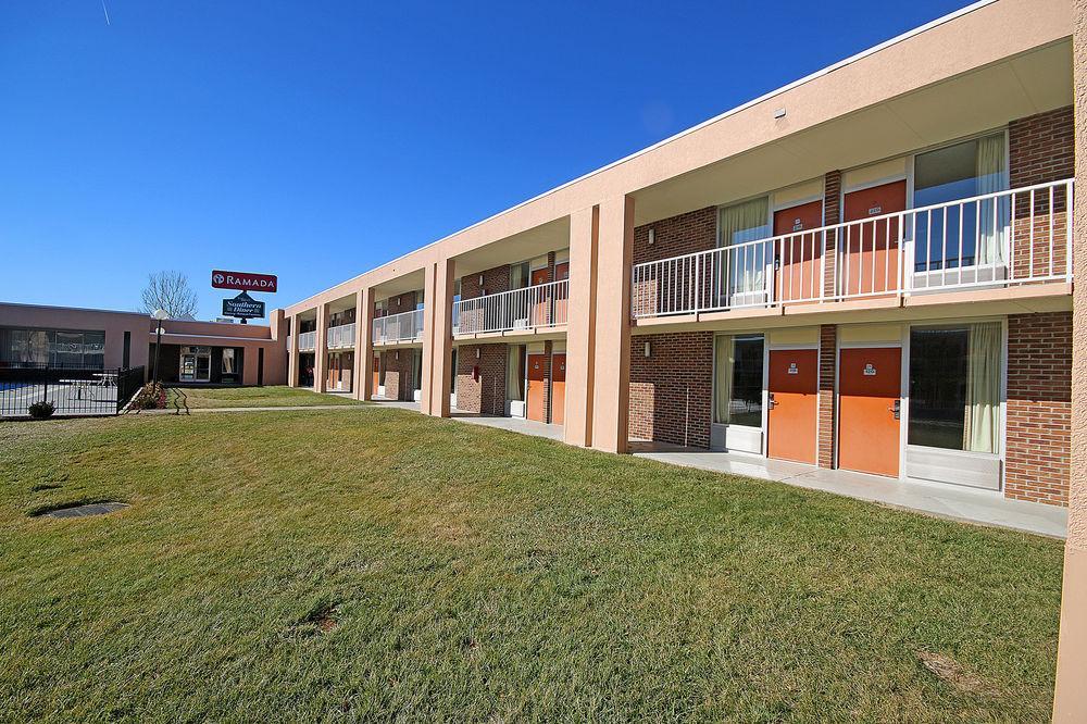 Ramada By Wyndham Wytheville Zewnętrze zdjęcie