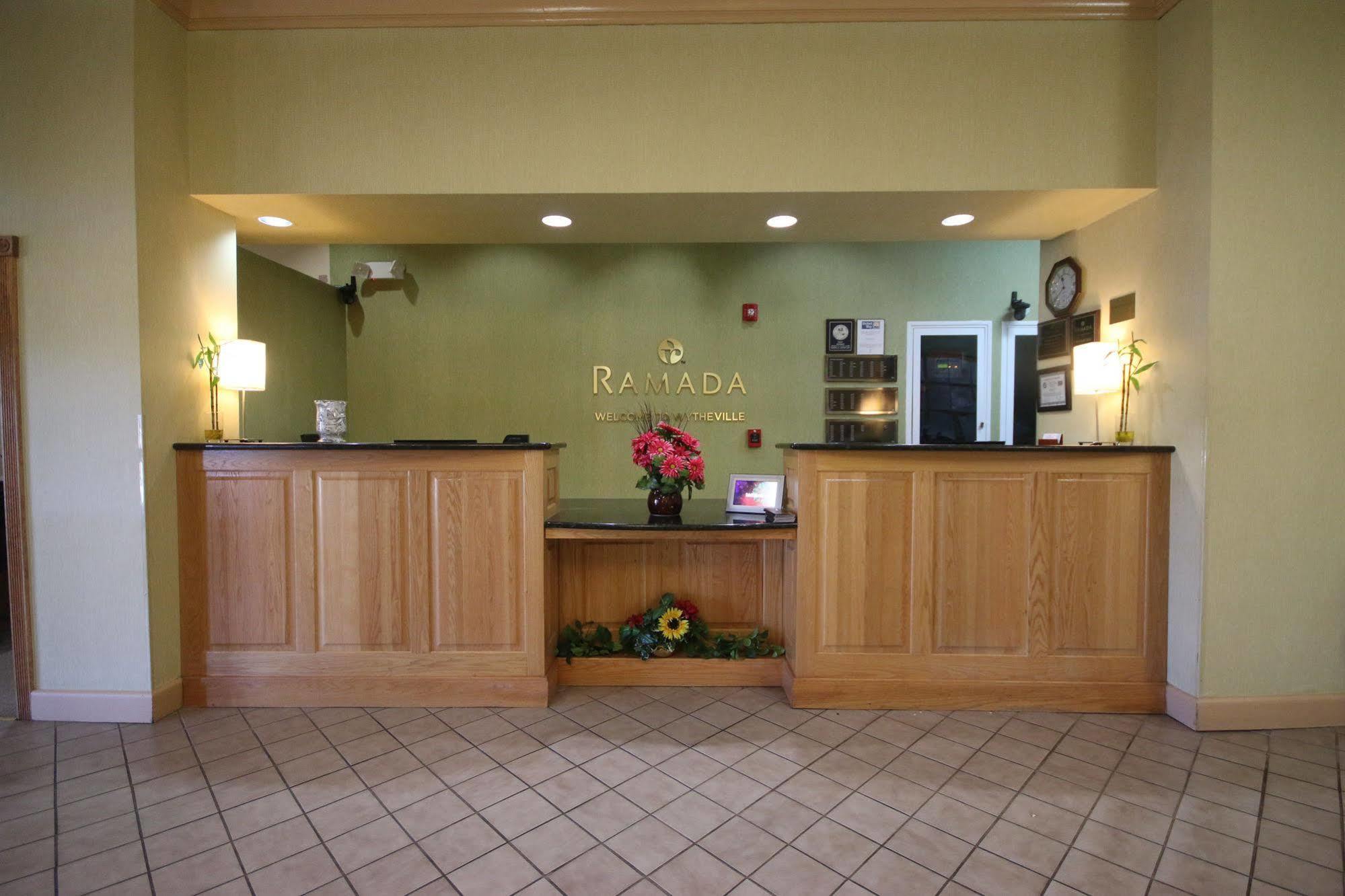Ramada By Wyndham Wytheville Zewnętrze zdjęcie