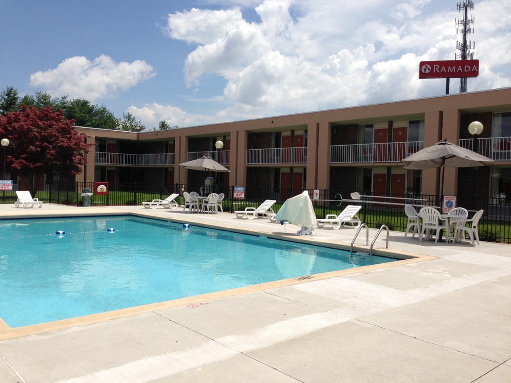 Ramada By Wyndham Wytheville Zewnętrze zdjęcie